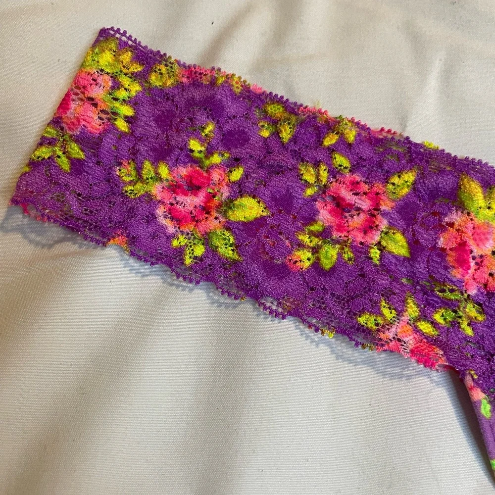 Victoria's Secret PINK Vintage Floral Thong Panty Size L NWOT Y2K